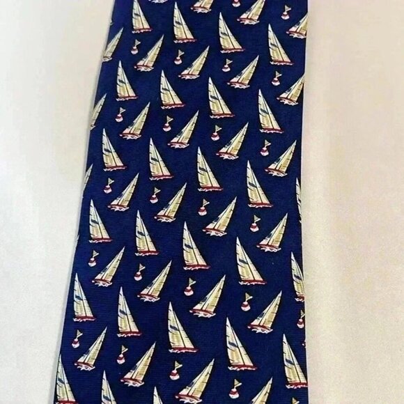 AMERICAN LIVING MENS 100% SILK TIE BLUE MARITIME OCEAN SAILBOATS BUOYS - Picture 2 of 8